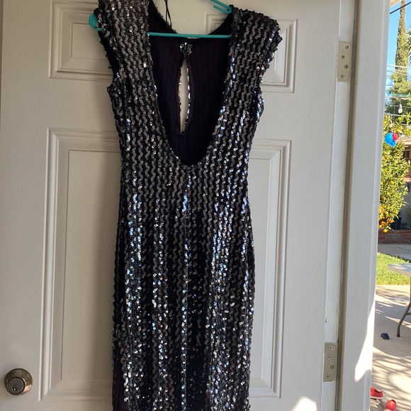 Vintage holiday dress - Picture 3 of 6